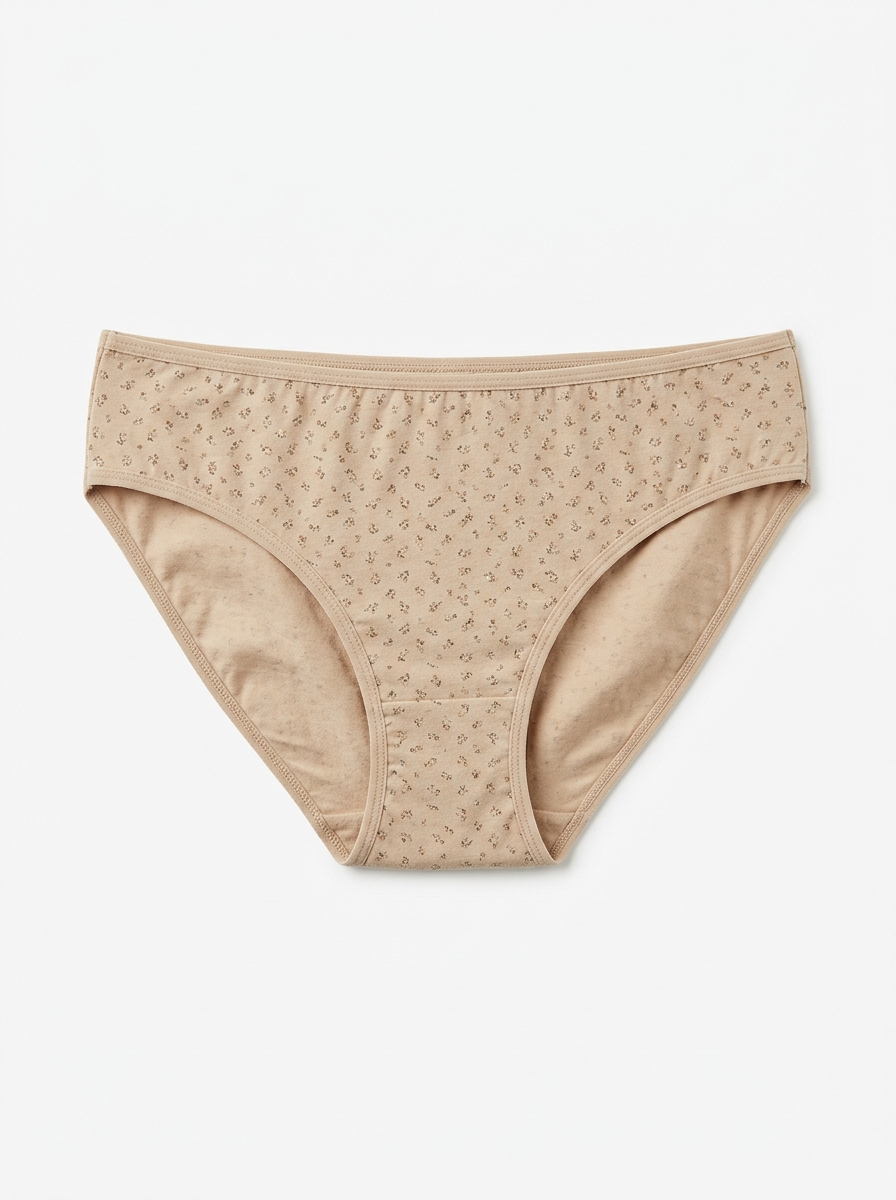 Lisette Instagram post - Seamless comfort designed for invisible fit under any outfit. 💕